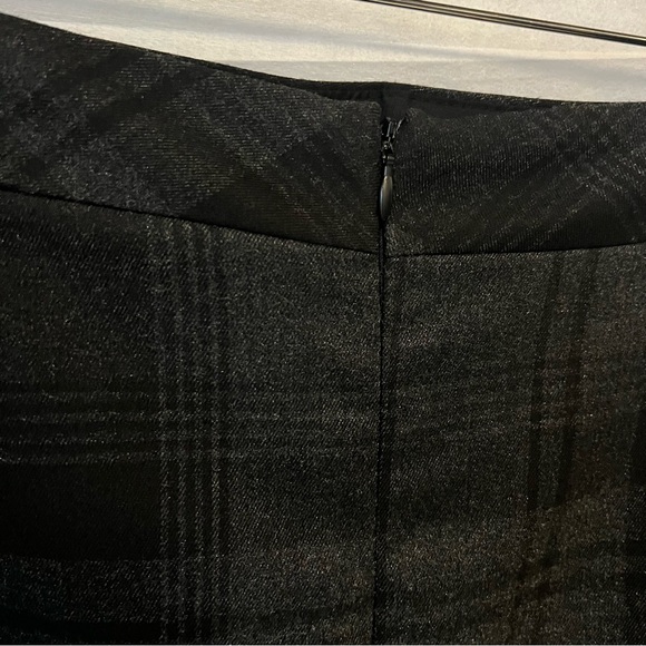 Lori Michaels Womens Straight Skirt Size 2XL Plaid Pencil Knee Length black grey - Picture 8 of 12